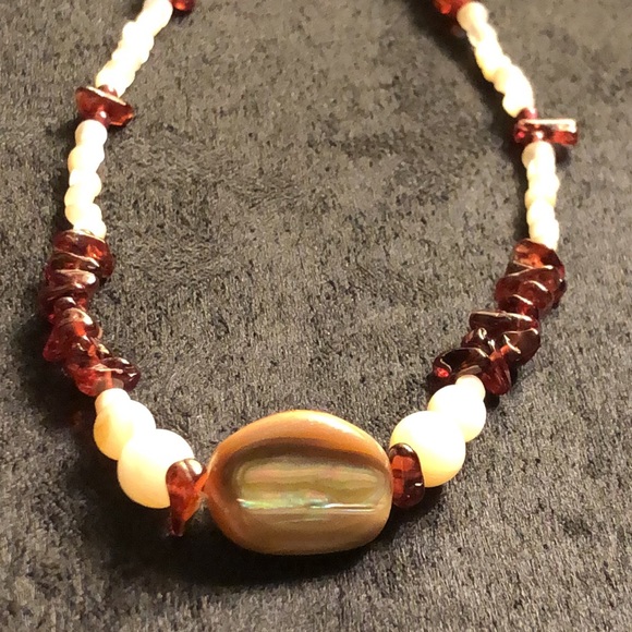 VTG 22”Mother Of Pearl/Garnet/Abalone Natural Semi Precious Stone Necklace - Picture 5 of 14